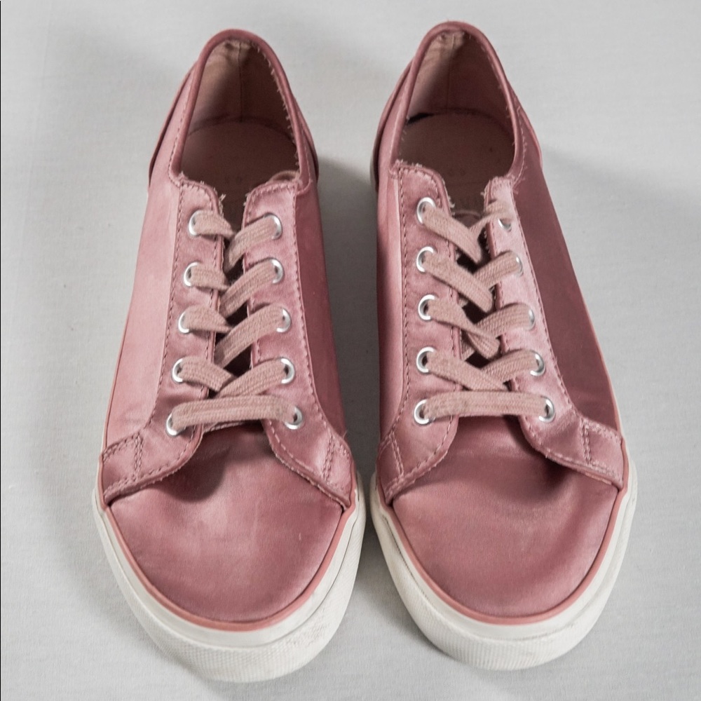 Gap Women Sneakers